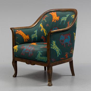 An armchair from the early 20th century.
