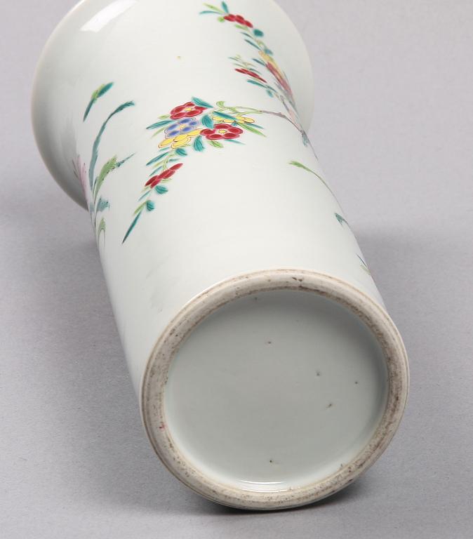 VAS, porslin, 1800/1900-tal.