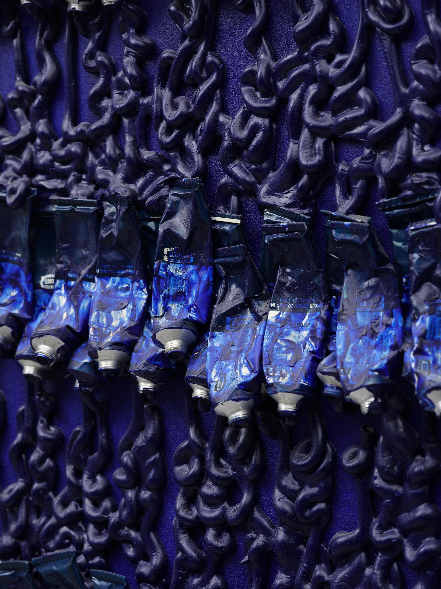 Arman (Armand Pierre Fernandez), ”Monochrome accumulation no 2505 (Ultramarin blue)”.