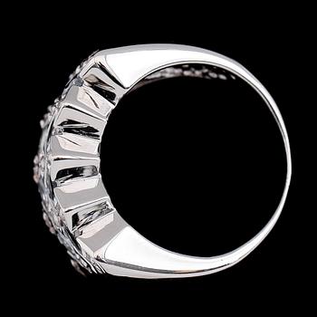 RING, sterlingsilver, akvamariner och safirer. Vikt ca 6,8 g.