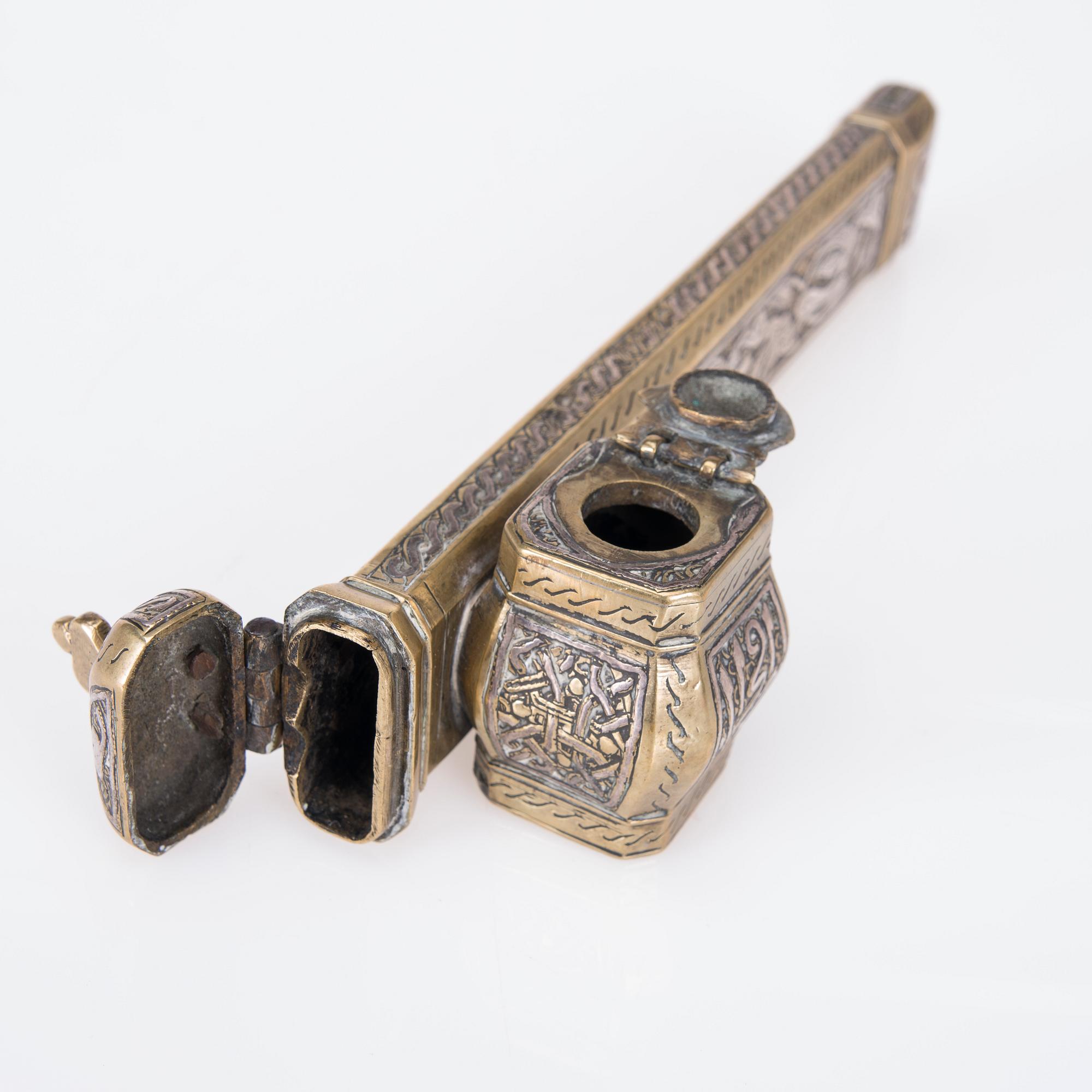 SKRIVDON, mässing samt silver, ottomansk, 1800-senare hälft.