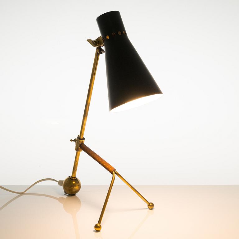 Tapio Wirkkala, a mid-20th-century 'K11-16' table lamp for Idman.