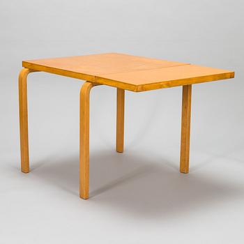 Alvar Aalto, klahvipöytä "DL85", O.Y. Huonekalu- ja Rakennustyötehdas A.B. 1900-luvun puoliväli.