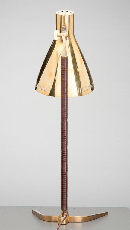Paavo Tynell, A TABLE LAMP, 9224.