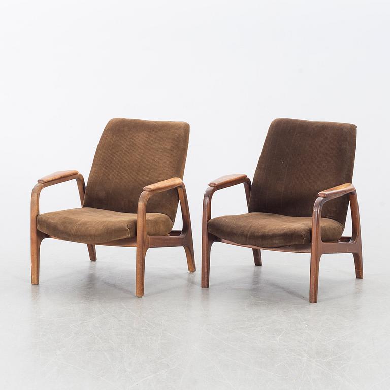 A pair of ARMCHAIRS, mid/first half of the 20th century.