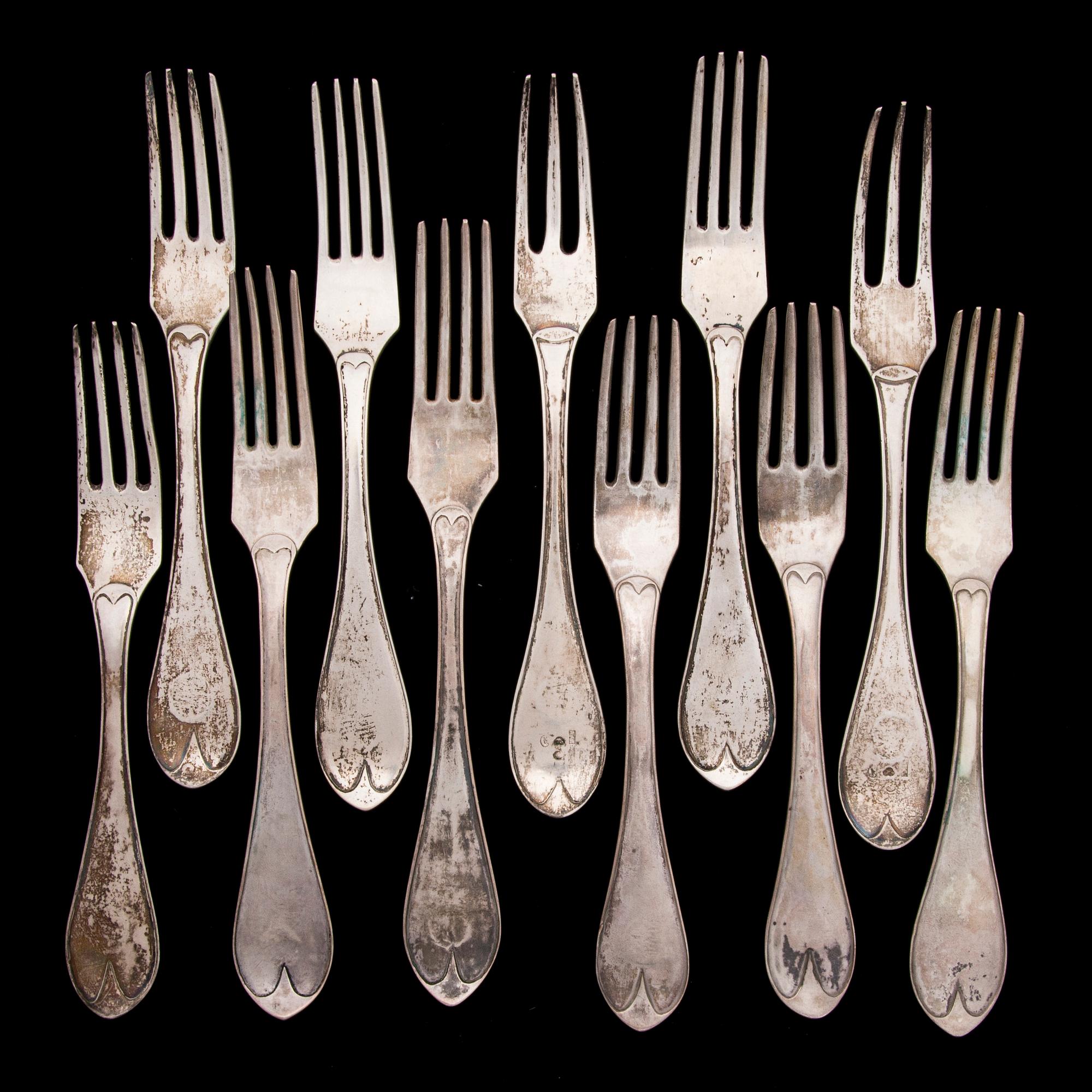 GAFFLAR, 11 st, silver, gammalsvensk modell, Finland 1800-talets början och första hälft. Vikt 654 g.