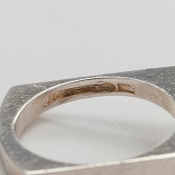 Pekka Piekäinen, ring, silver.