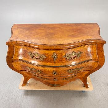 A Swedish Rococo mid 1700s bureau.