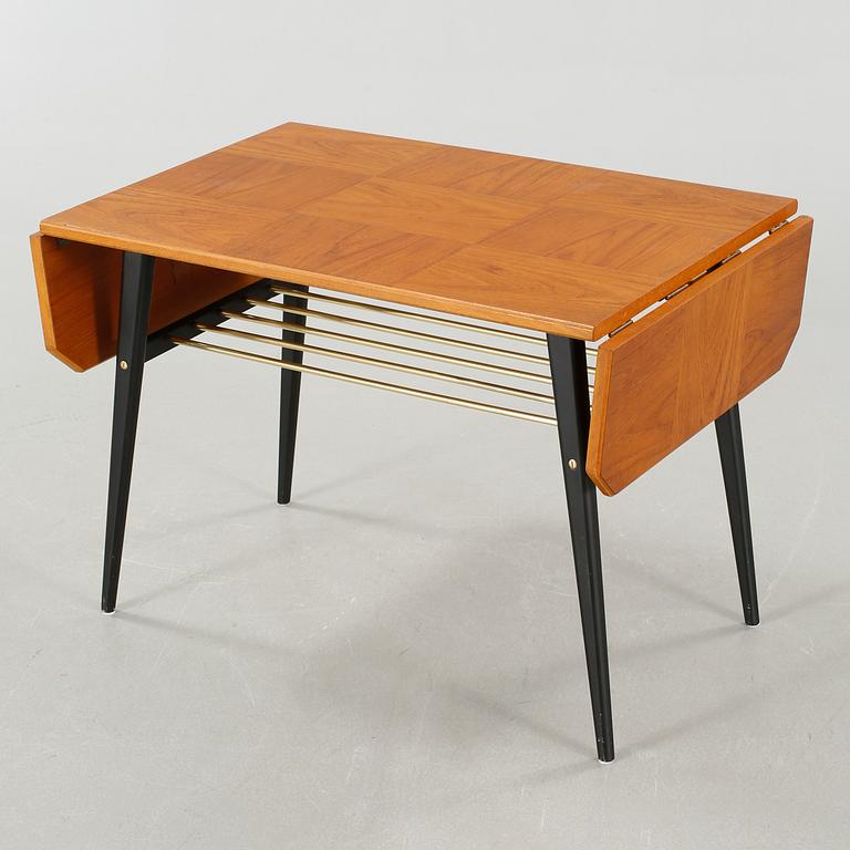 A coffee table, around the mid 20th century.