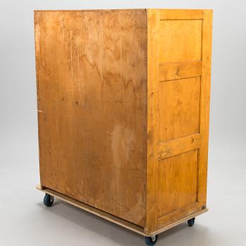 ARKIVERINGSSKÅP, 1900-talets första hälft.