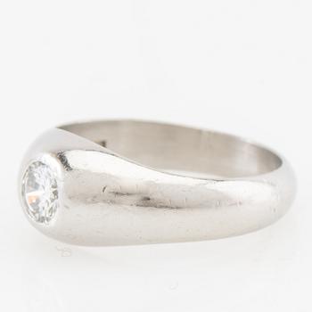 Ring in platinum set with a round brilliant-cut diamond, Harry Hermansson Stockholm 1958.
