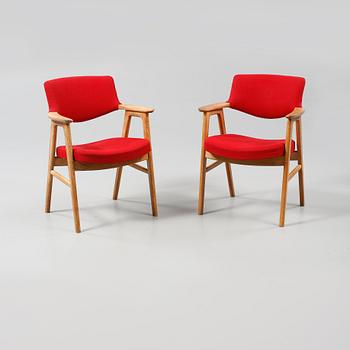 KARMSTOLAR, ett par, Erik Kirkegaard, Høng Stolefabrik, Danmark, 1950-tal.