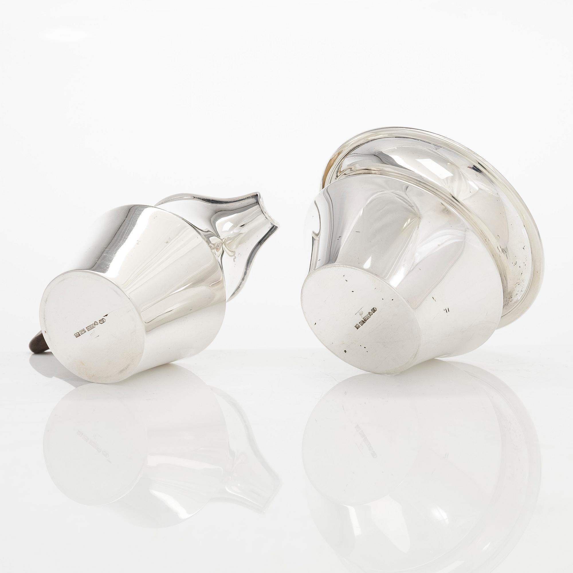 Tapio Wirkkala, A silver cream jug and sugar bowl, 'TW 176', Kultakeskus, Hämeenlinna 1965.
