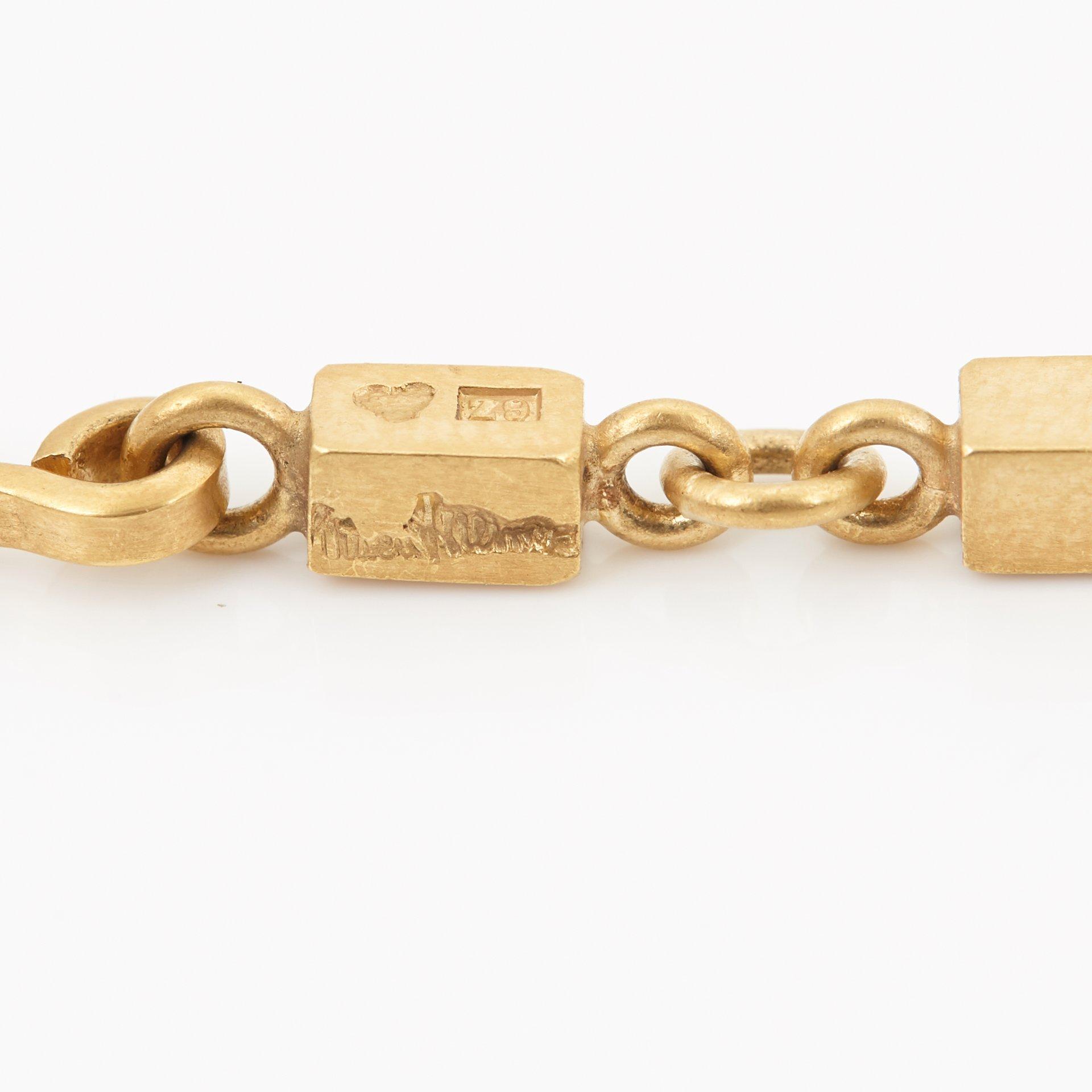 Wiwen Nilsson, an 18k gold necklace, Lund, Sweden 1974.