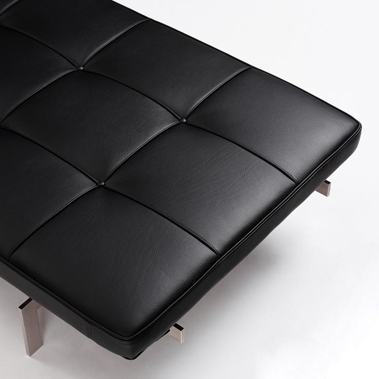 Poul Kjaerholm, "Pk-80", dagbädd, Fritz Hansen, Danmark, 2019.