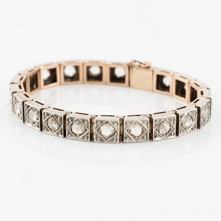 Armband med rosenslipade diamanter.