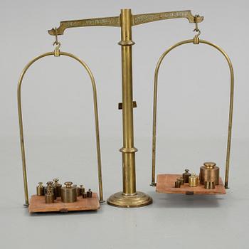 VÅG MED VIKTER, Lindells Vågfabrik AB, 1900-talets första hälft.