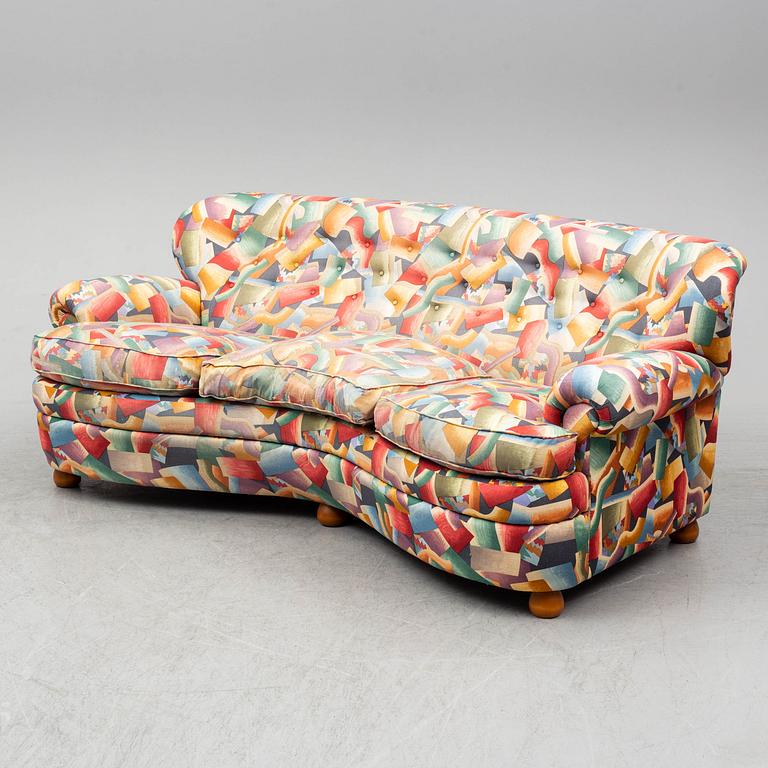 JOSEF FRANK, soffa modell 968 för Firma Svenskt Tenn.