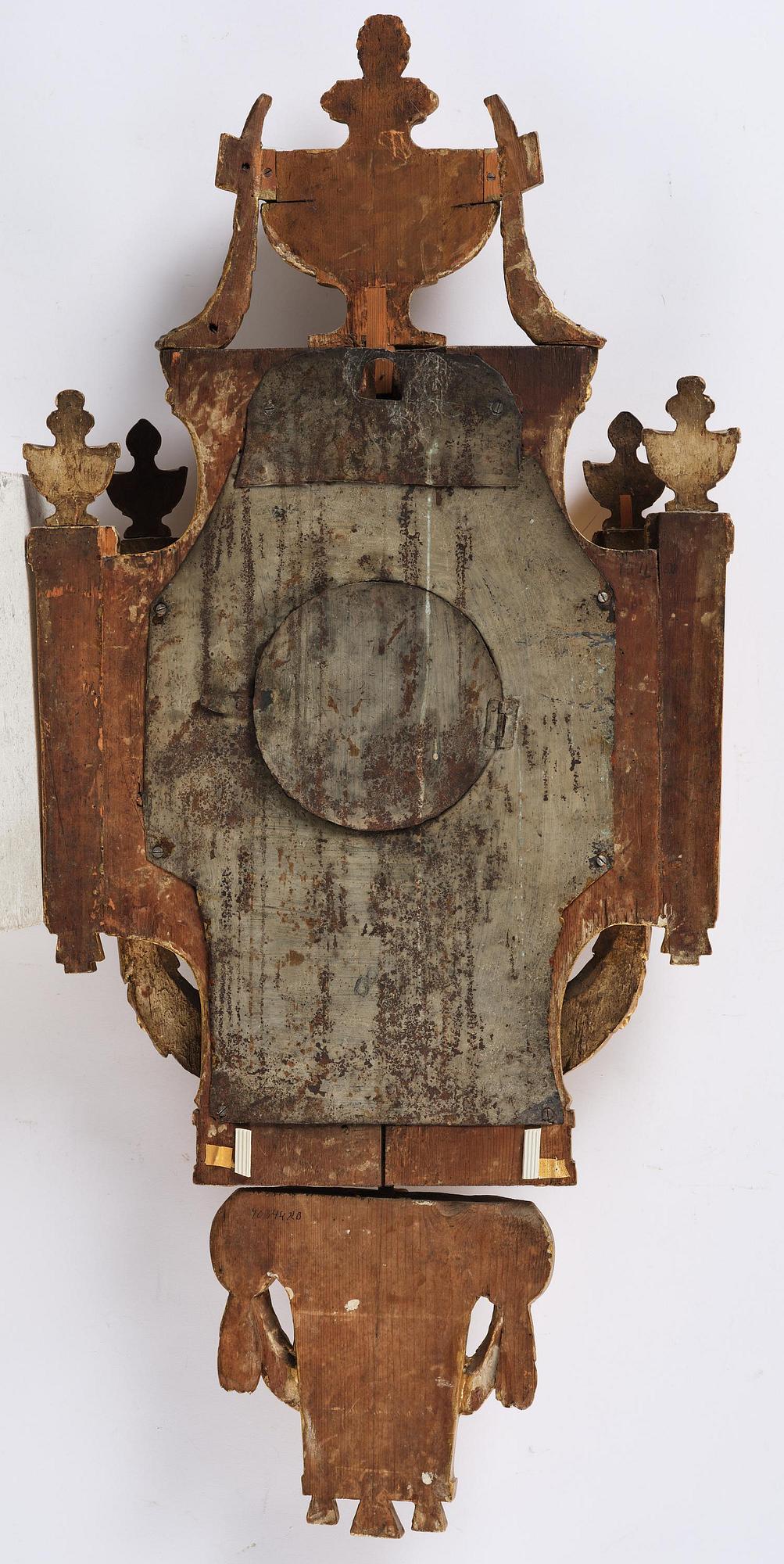 A Gustavian giltwood cartel clock by O. Ljundahl (watchmaker in Stockholm 1775-80).