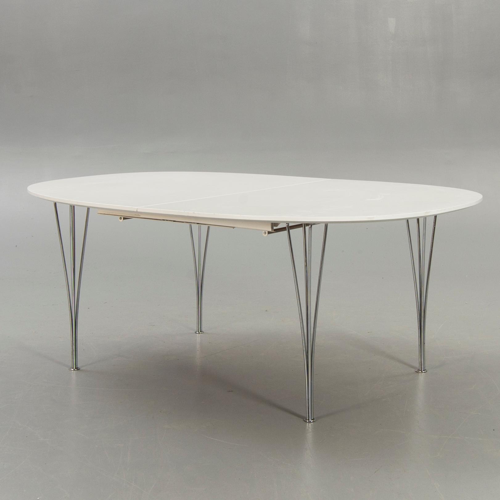 Bruno Mathsson & Piet Hein, bord, "Superellips" för Fritz Hansen 1989.