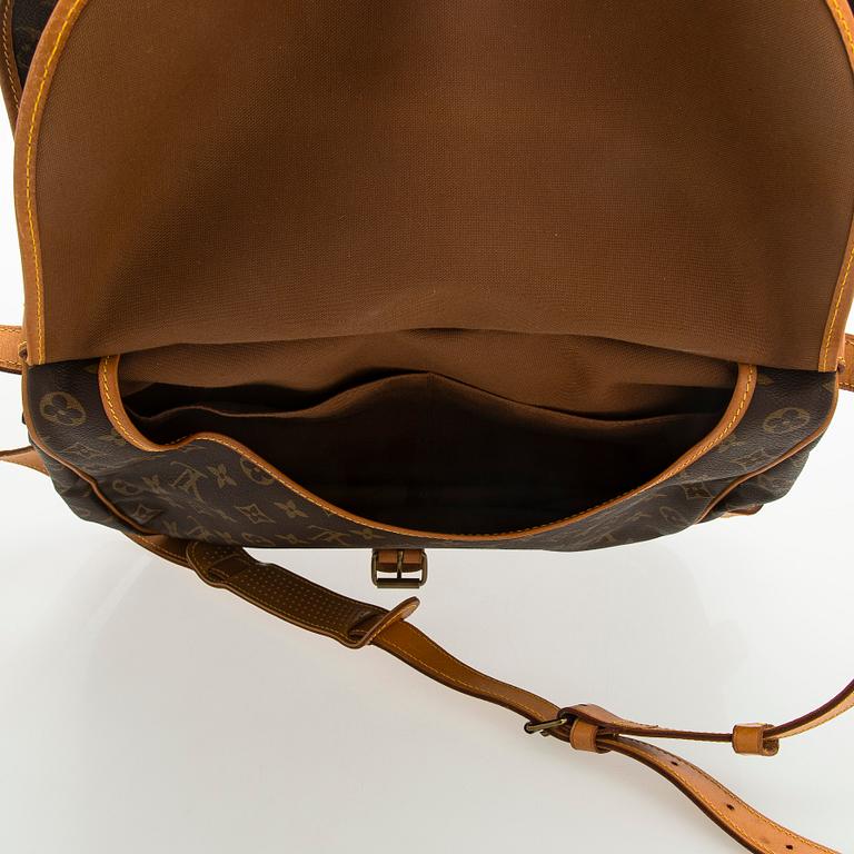 Louis Vuitton, väska, "Saumur 35".
