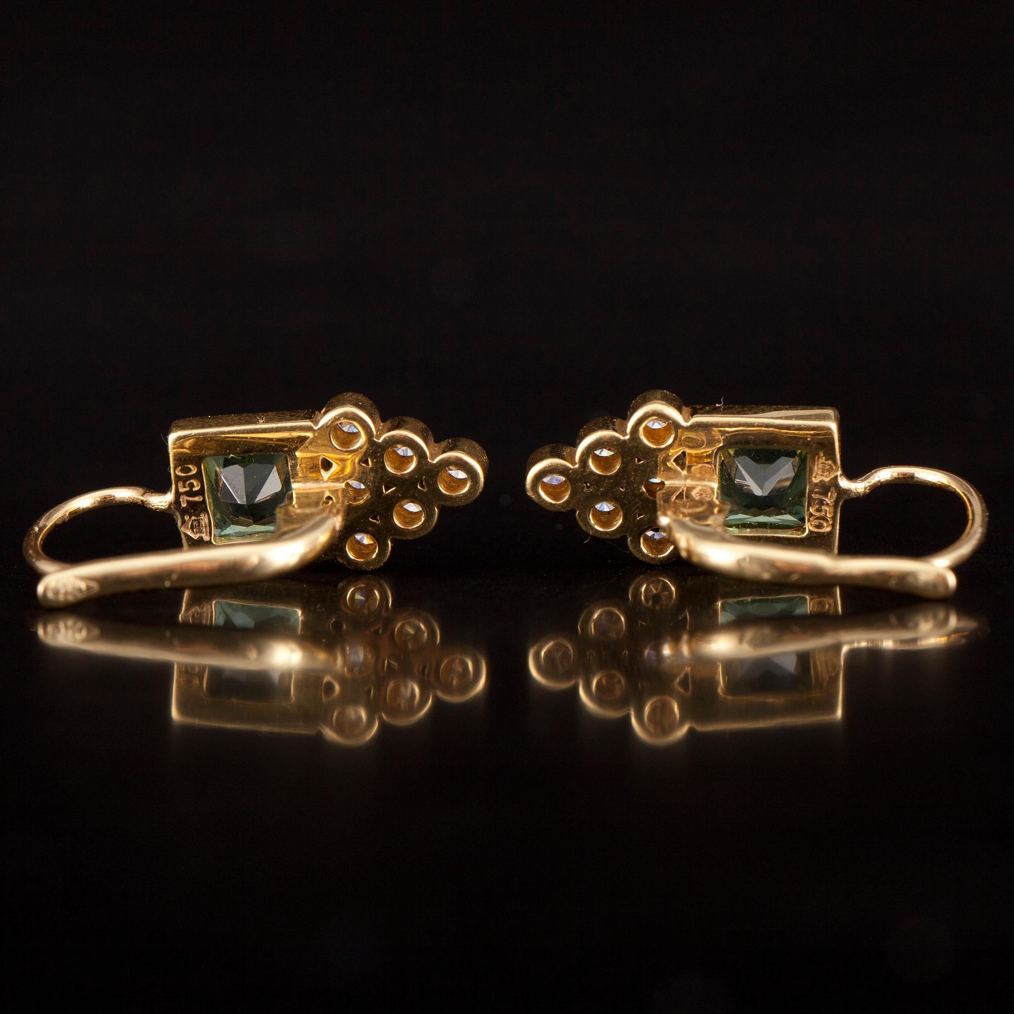 ÖRHÄNGEN, guld 18K, turmaliner 2 x 0,80 ct, 12 diamanter tot. 0,18 ct. TEMPLE ST CLAIRE, USA. Vikt 5,3 g.