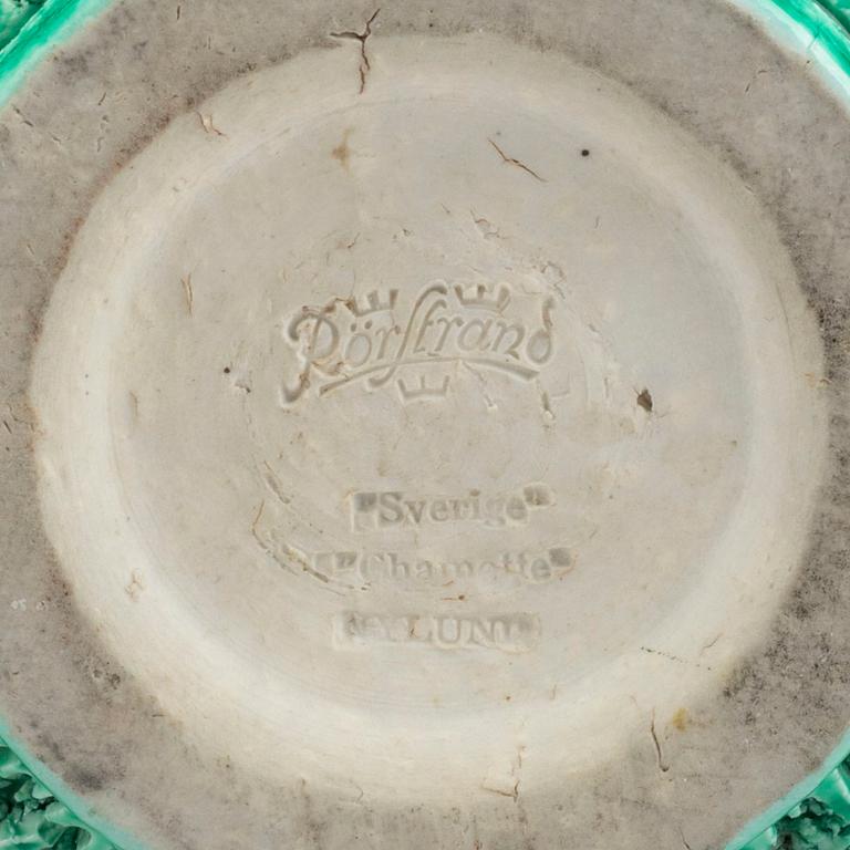 GUNNAR NYLUND, vas, chamotterat stengods, "Igelkottsvasen", Rörstrand.