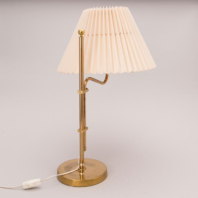 PÖYTÄVALAISIN, Bergboms, Ruotsi. 1900-luvun jälkipuoli.