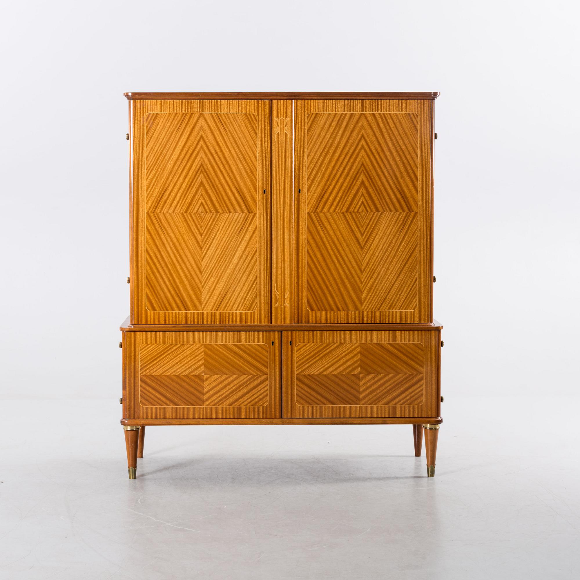 SERVERINGSSKÅP, 1930/40-tal.