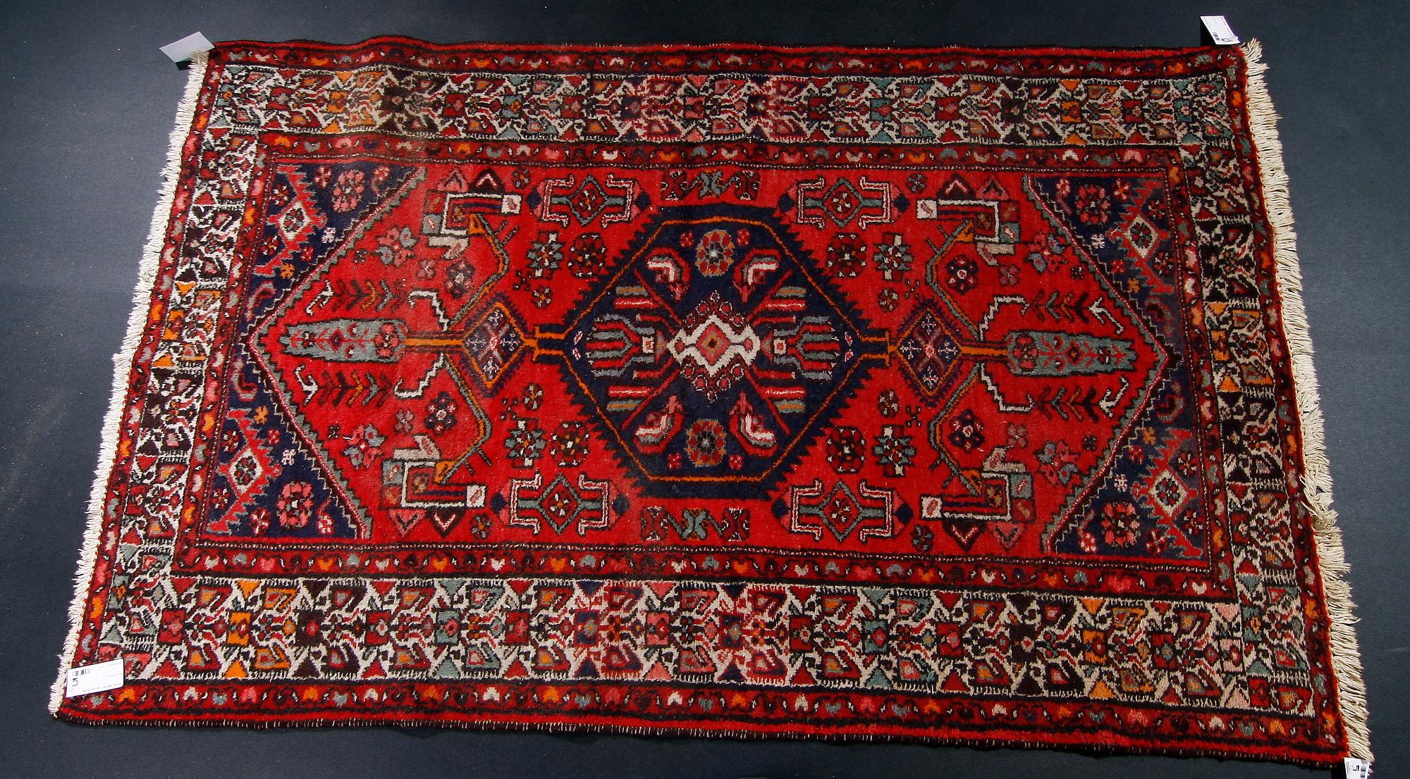 MATTA, orientalisk. 210 x 130.