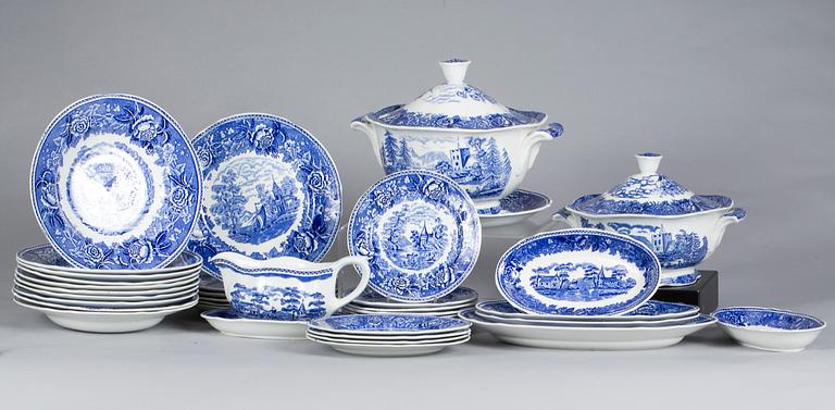 SERVIS, 36 delar, "Blått Landskap", porslin, design Reinhard Richter, Arabia.