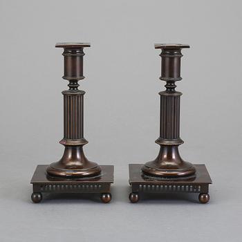 LJUSSTAKAR, ett par, "nr 38" Gusums bruk.