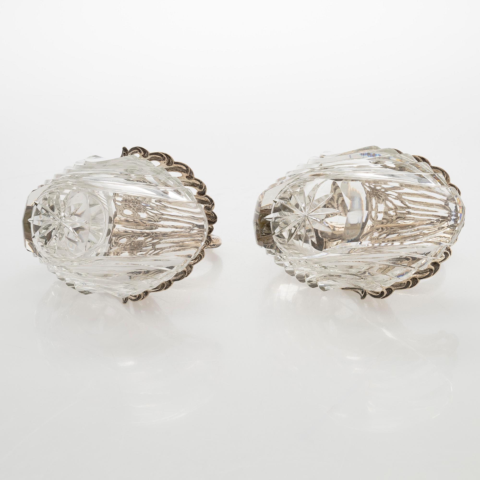 Serveringskålar, ett par, sterling silver och glas, 1900-talets mitt.