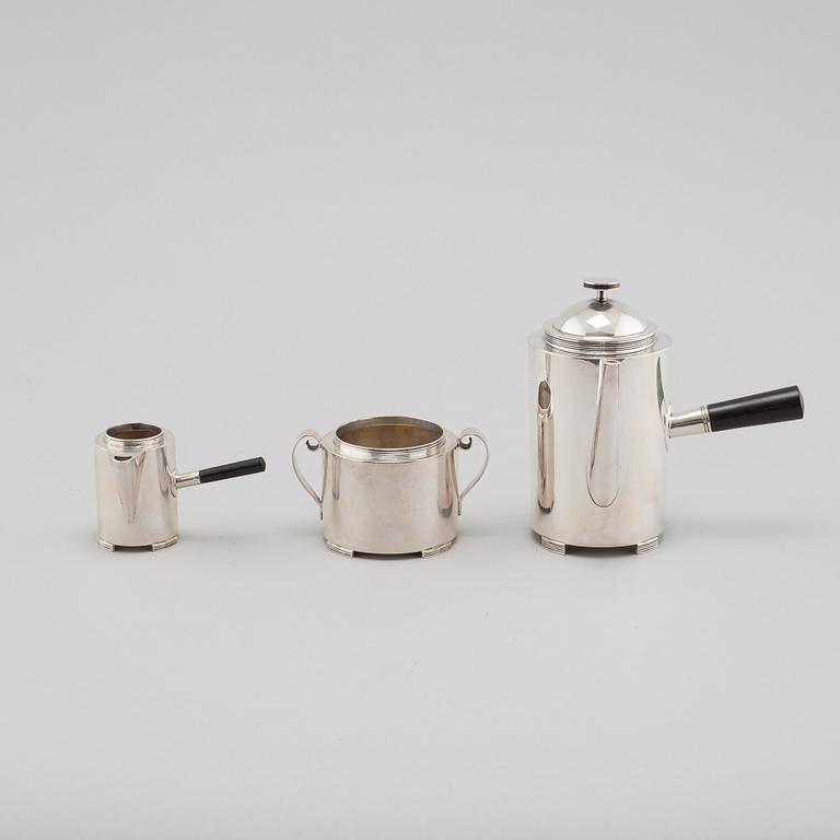 KAFFESERVIS, 3 delar, silver, C F Carlman, Stockholm, 1937 och 1945.