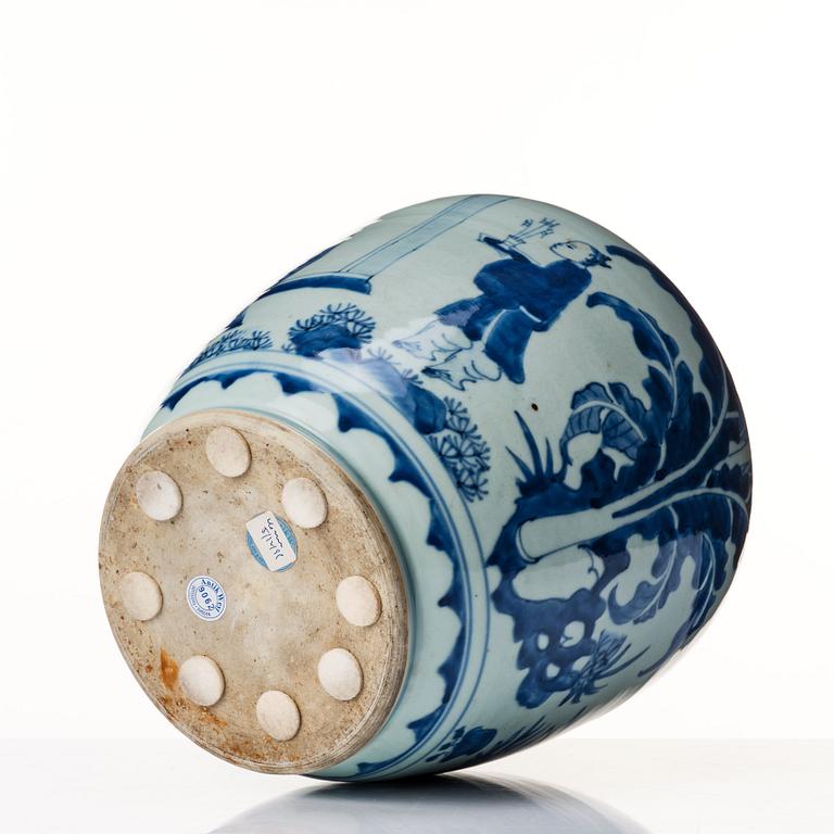 Urna, porslin. Transition, 1600-tal.