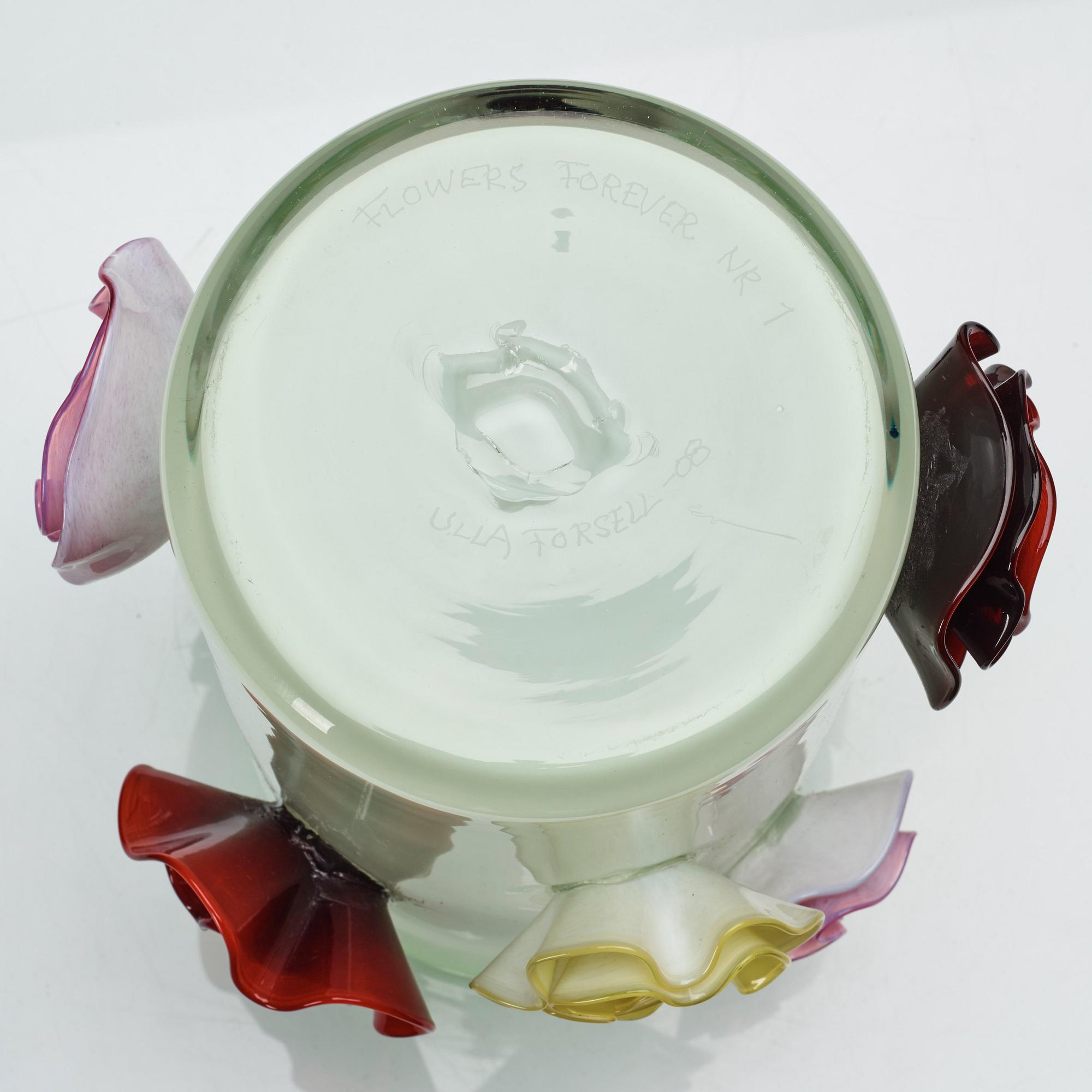 Ulla Forsell, a "Flowers forever", nr 1, glass vase, Stockholm 2008.