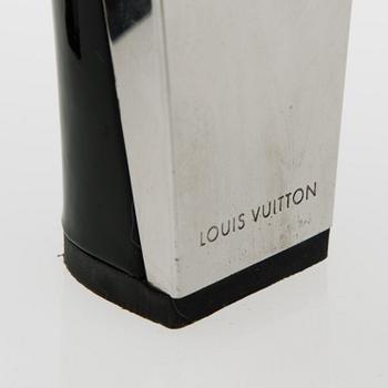 LOUIS VUITTON, a pair of patent leather boots, size 41.