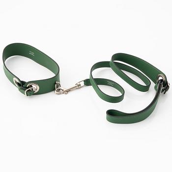 Hermès, leash and collar for a dog.