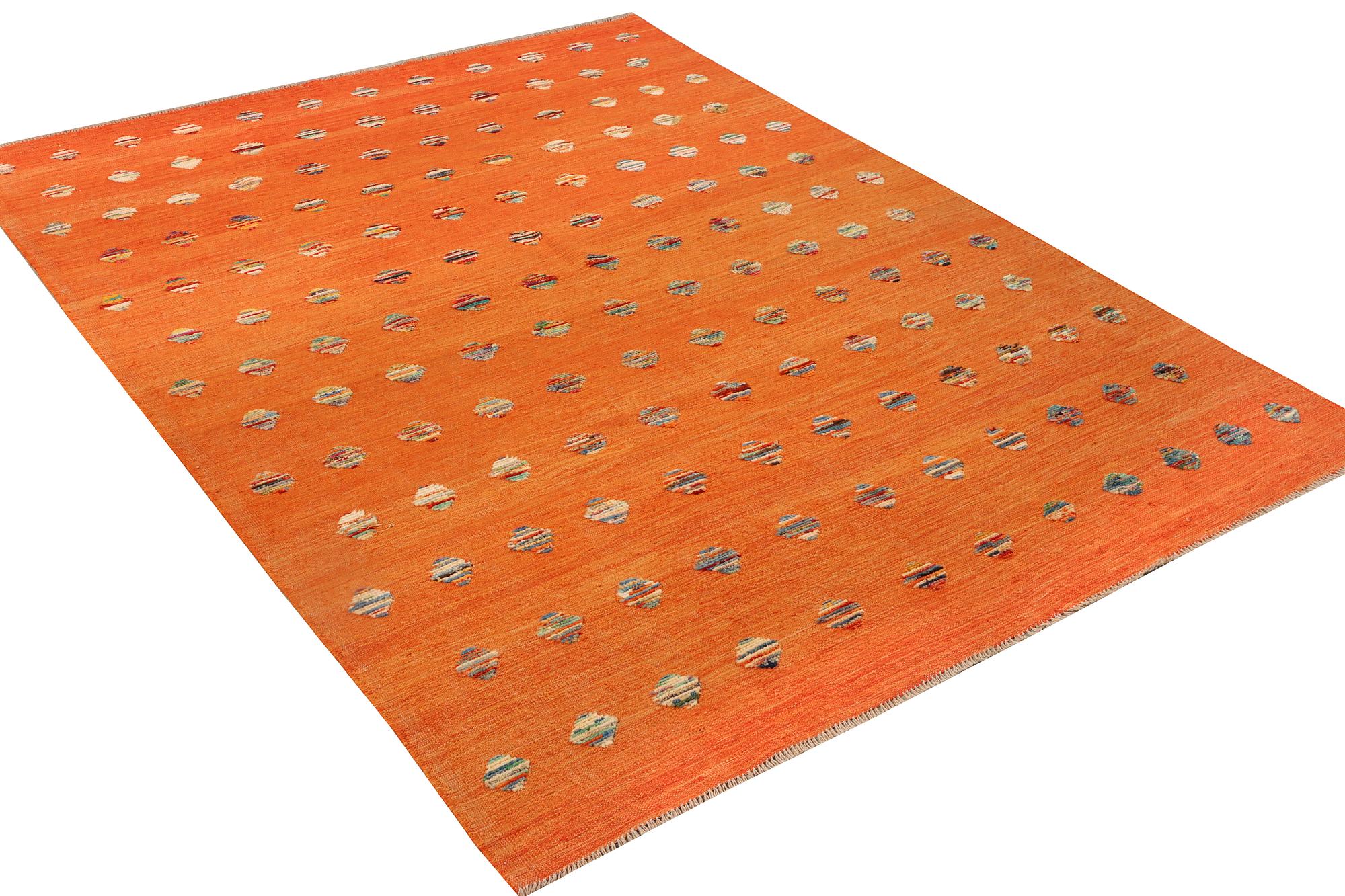 A modern design kilim carpet, a. 292 x 217 cm.