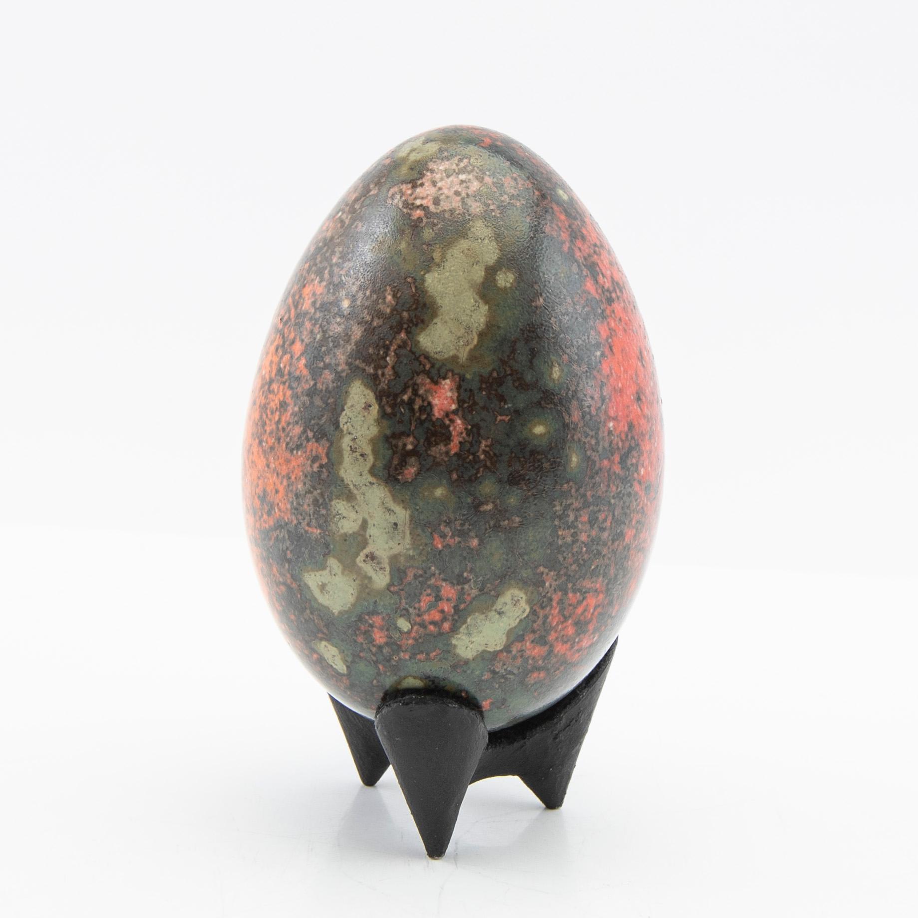 Hans Hedberg, skulptur, fajans, ägg, Biot, Frankrike.