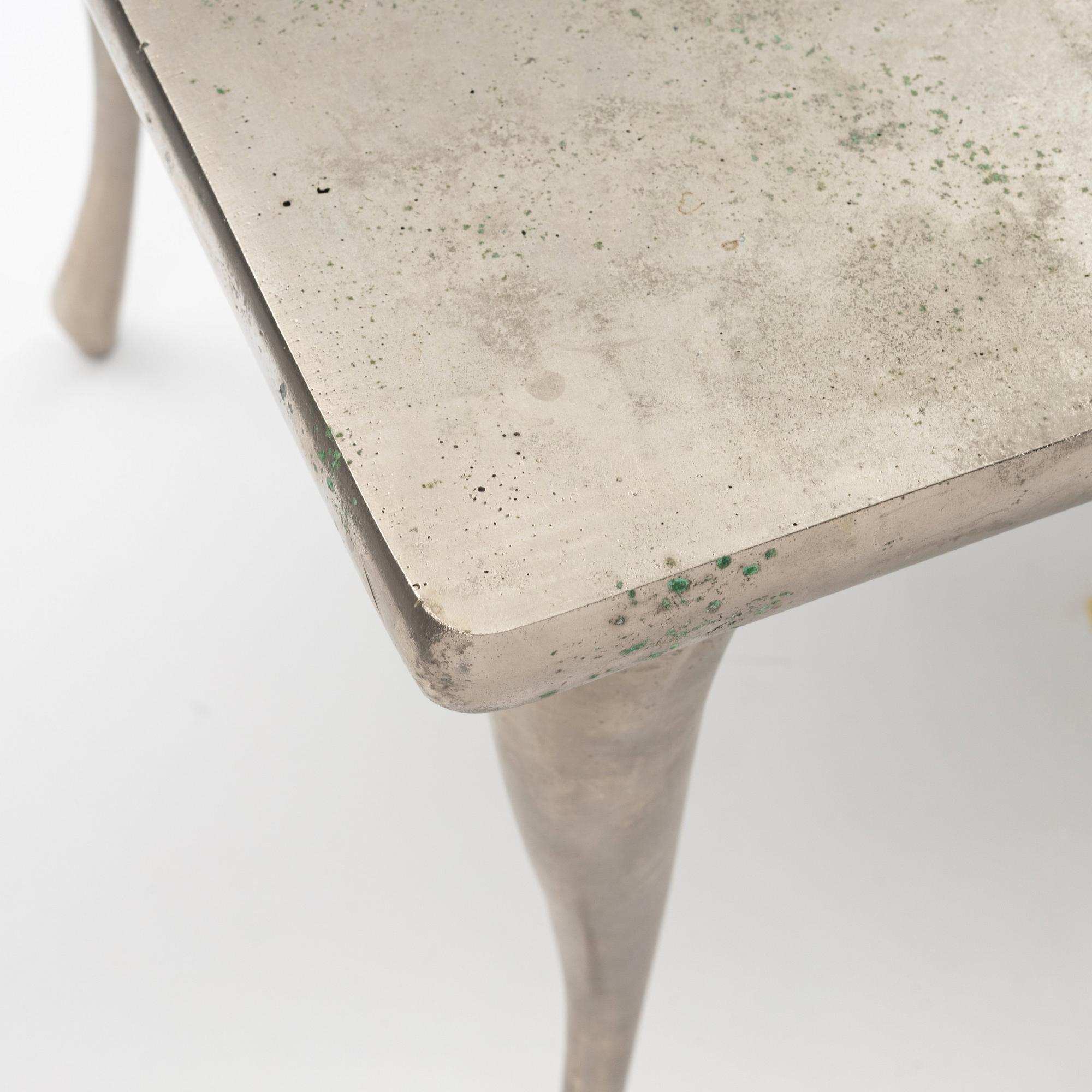 Fredrik Wretman, bord, del av installationen "And so it goes", ed. 14, Källemo, efter 1992.