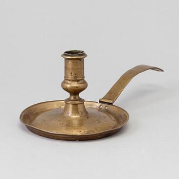 AN 18TH CENTURY NIGHT LIGHT.