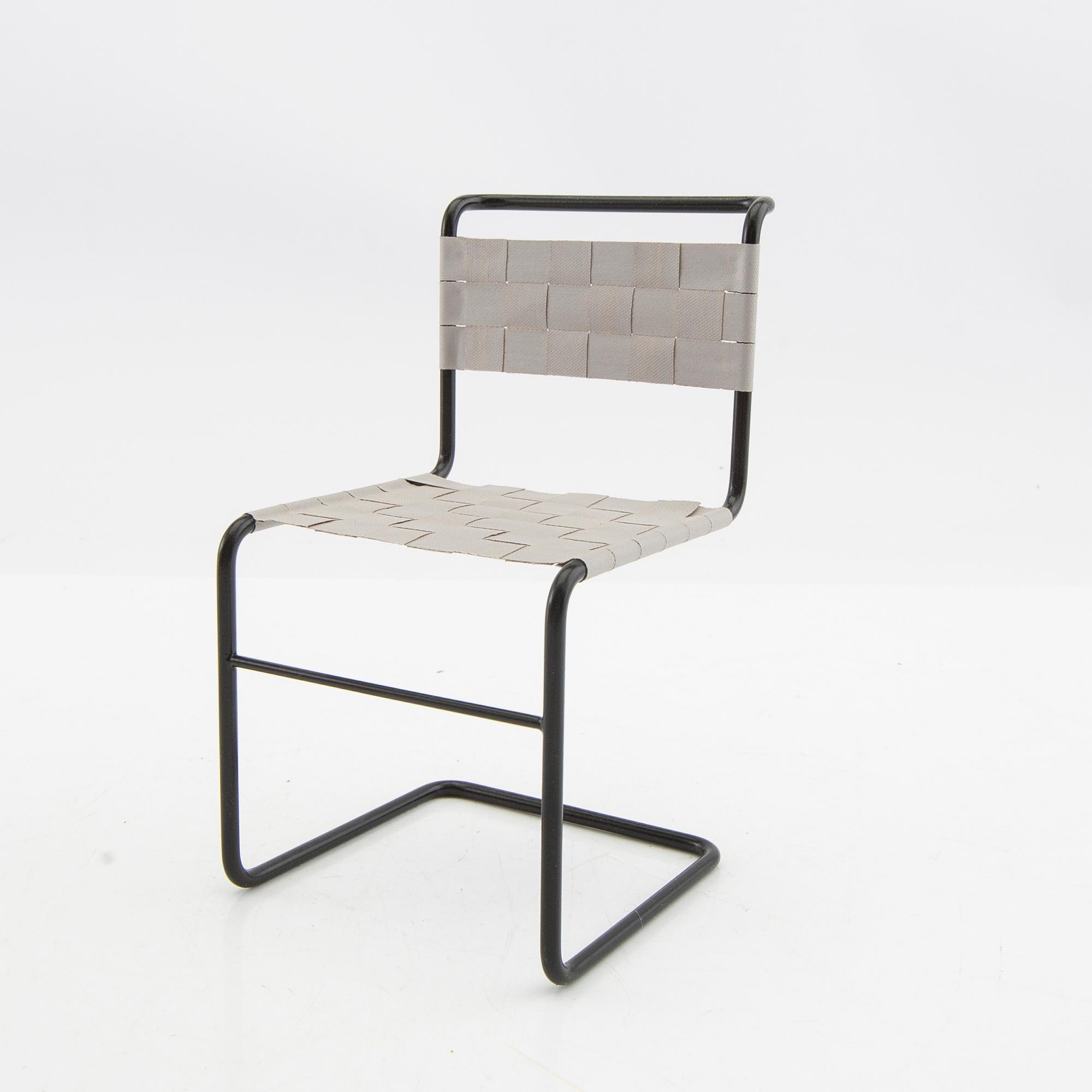 Mart Stam, miniature, "Stuhl W1", Vitra Design Museum.
