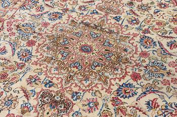 Carpet, Kirman Old, approx. 300 x 208 cm.