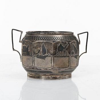 Tray and sugar bowl, silver, Iraq, first half of the 20th century.