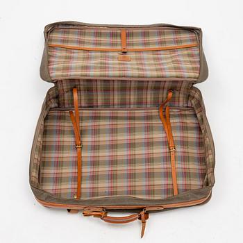 Mulberry, a scotch grain suitcase.