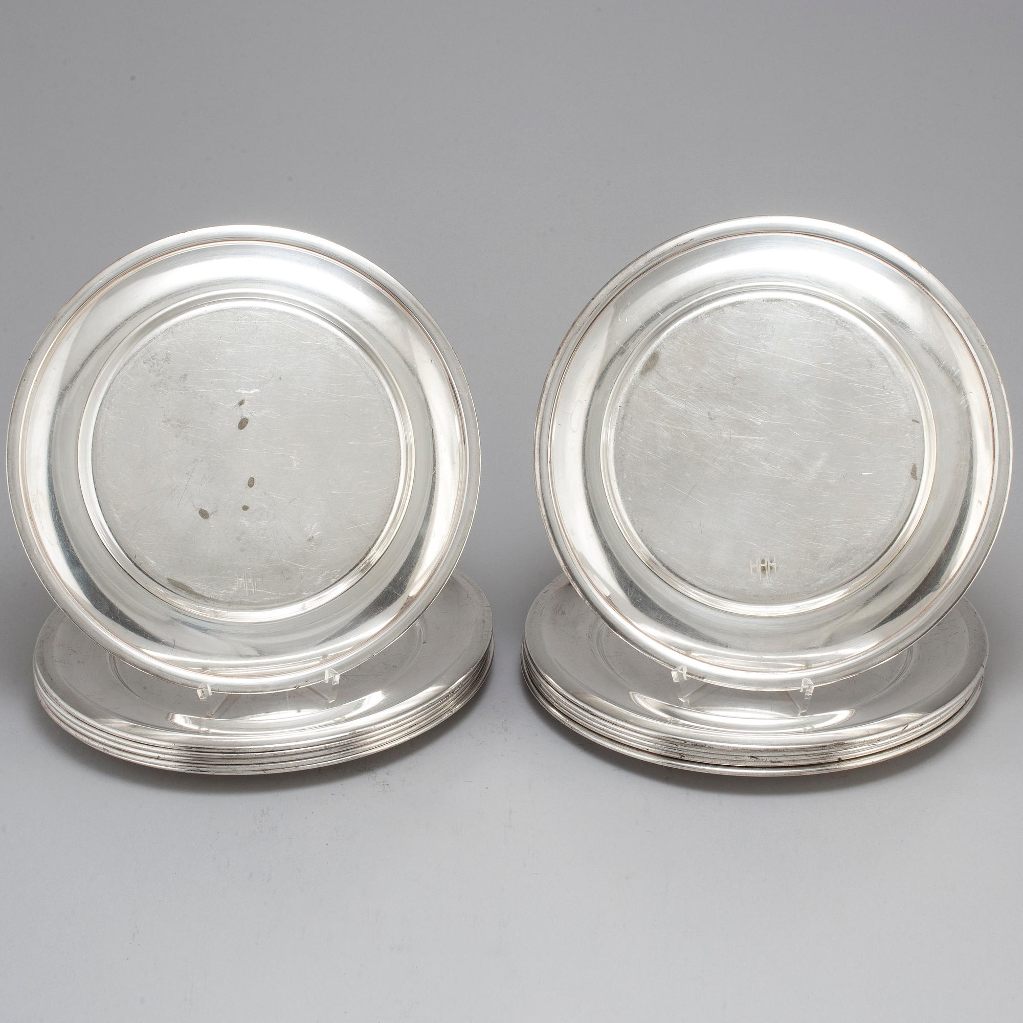 Twelve second half of the 20th Century silver plated plates by Lundtofte, Denmark.