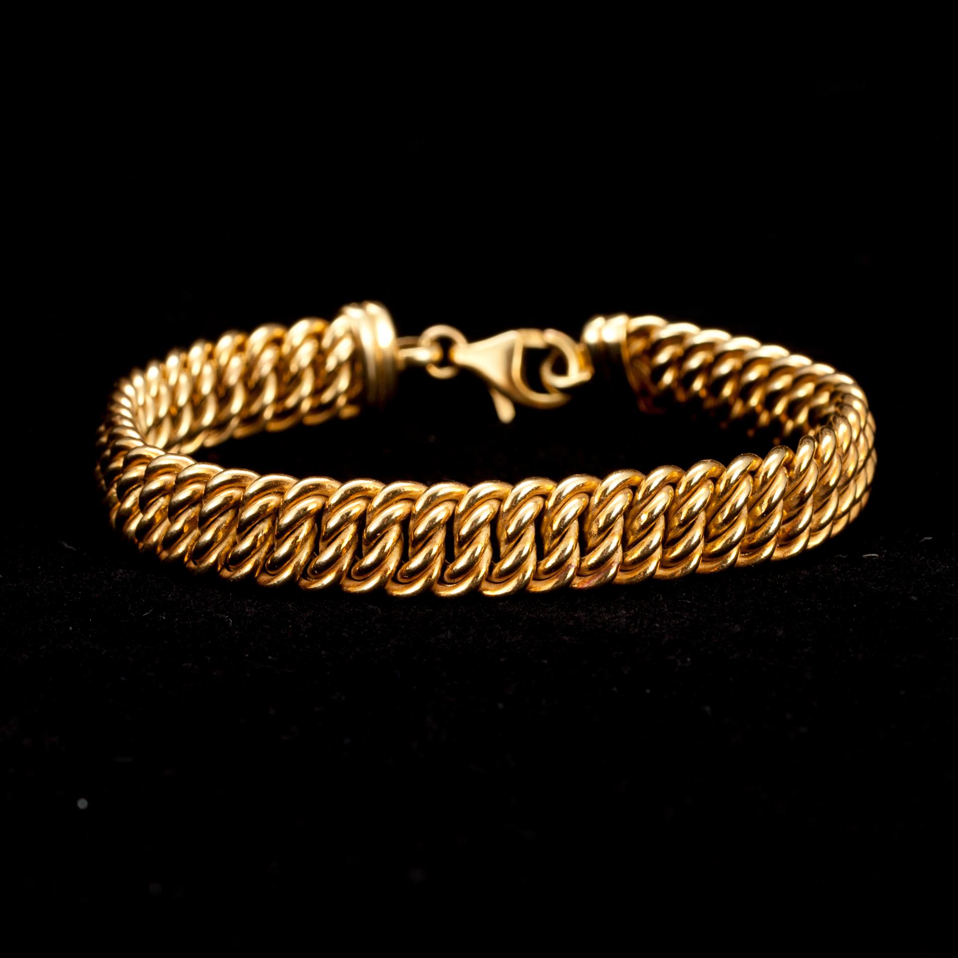 ARMBAND, guld 14k, finska kontrollstämplar 1991. Vikt 18,5 g.