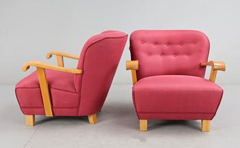 FÅTÖLJER, ett par, 1940-tal.