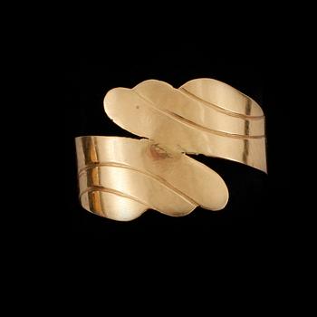 PARTI GULD, 4 delar, 18k guld. Total vikt ca 12 g.